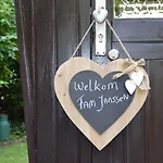 Bed & Breakfast Hartengroen 4*