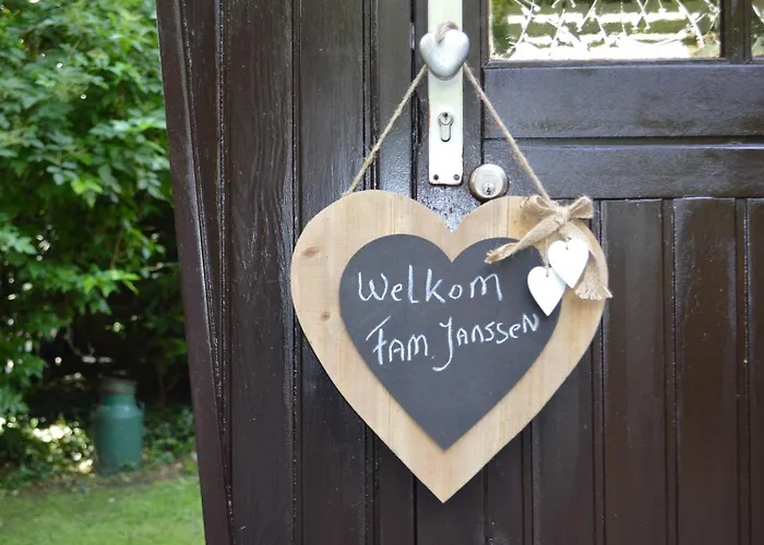 Bed & Breakfast Hartengroen 4*